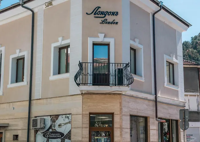 Konukevi лондонъ - / London - Köstendil