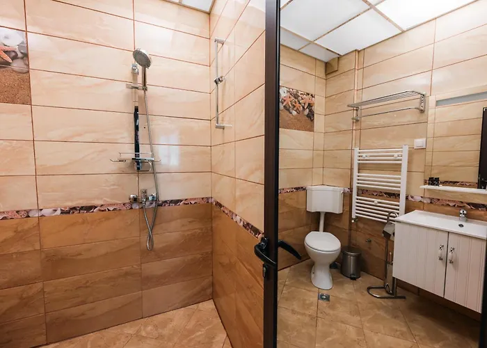 Konukevi лондонъ - / London - *